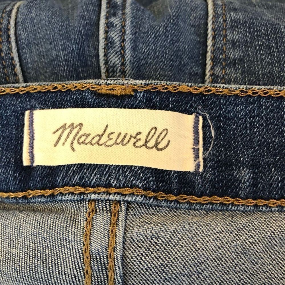 Madewell 10” Roadtripper Medium Wash Jeans - Picture 5 of 13